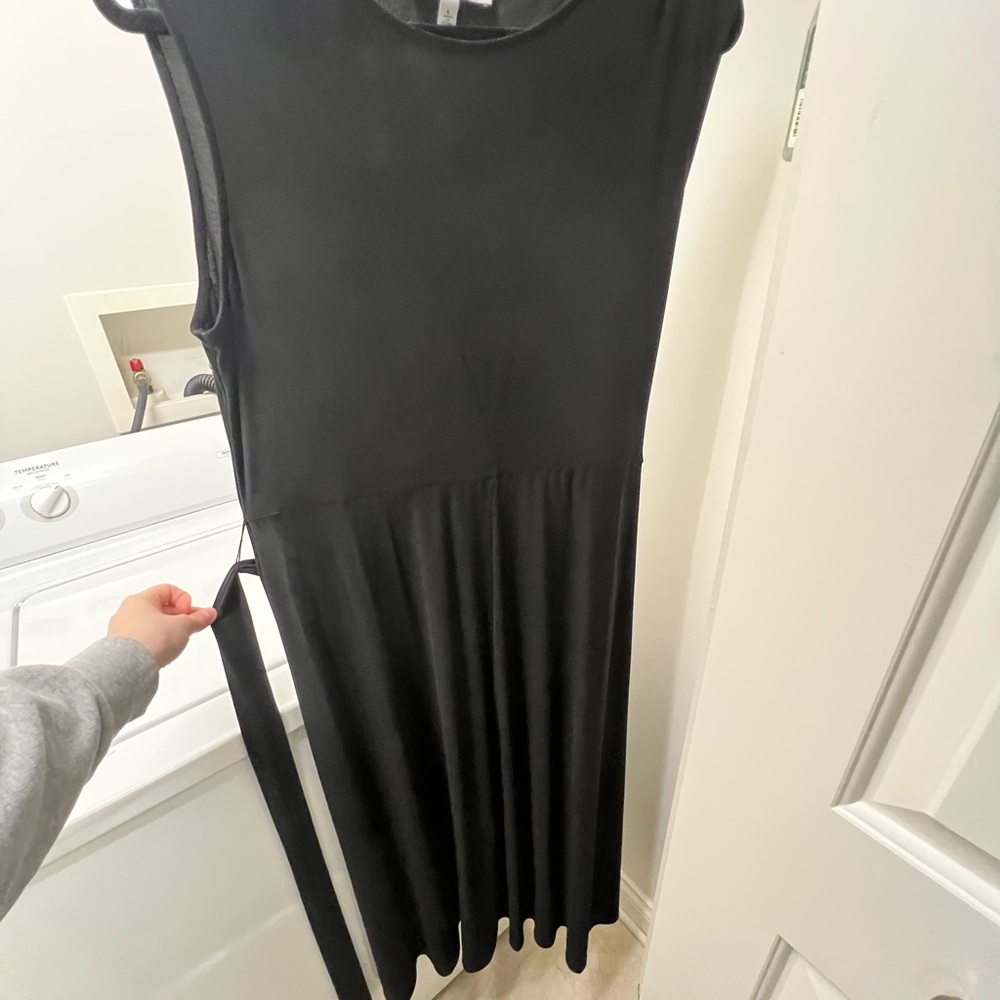 Chaus Black Sleeveless Maxi Dress with belt